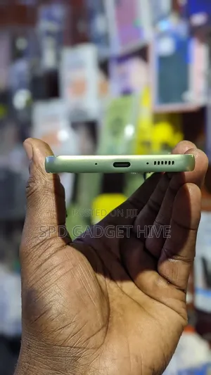 Samsung Galaxy A54 128 GB Yellow
