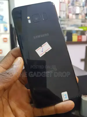New Samsung Galaxy S8 64 GB Black