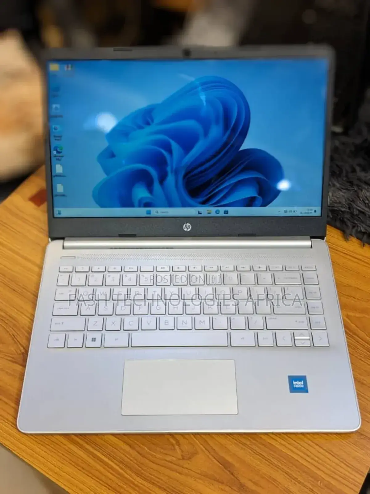 New Laptop HP 14S 8GB Intel Pentium SSD 128GB