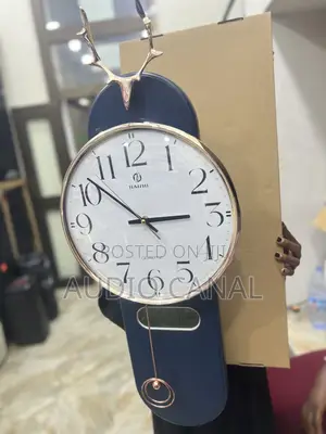 Haishi Unique Wall Clock