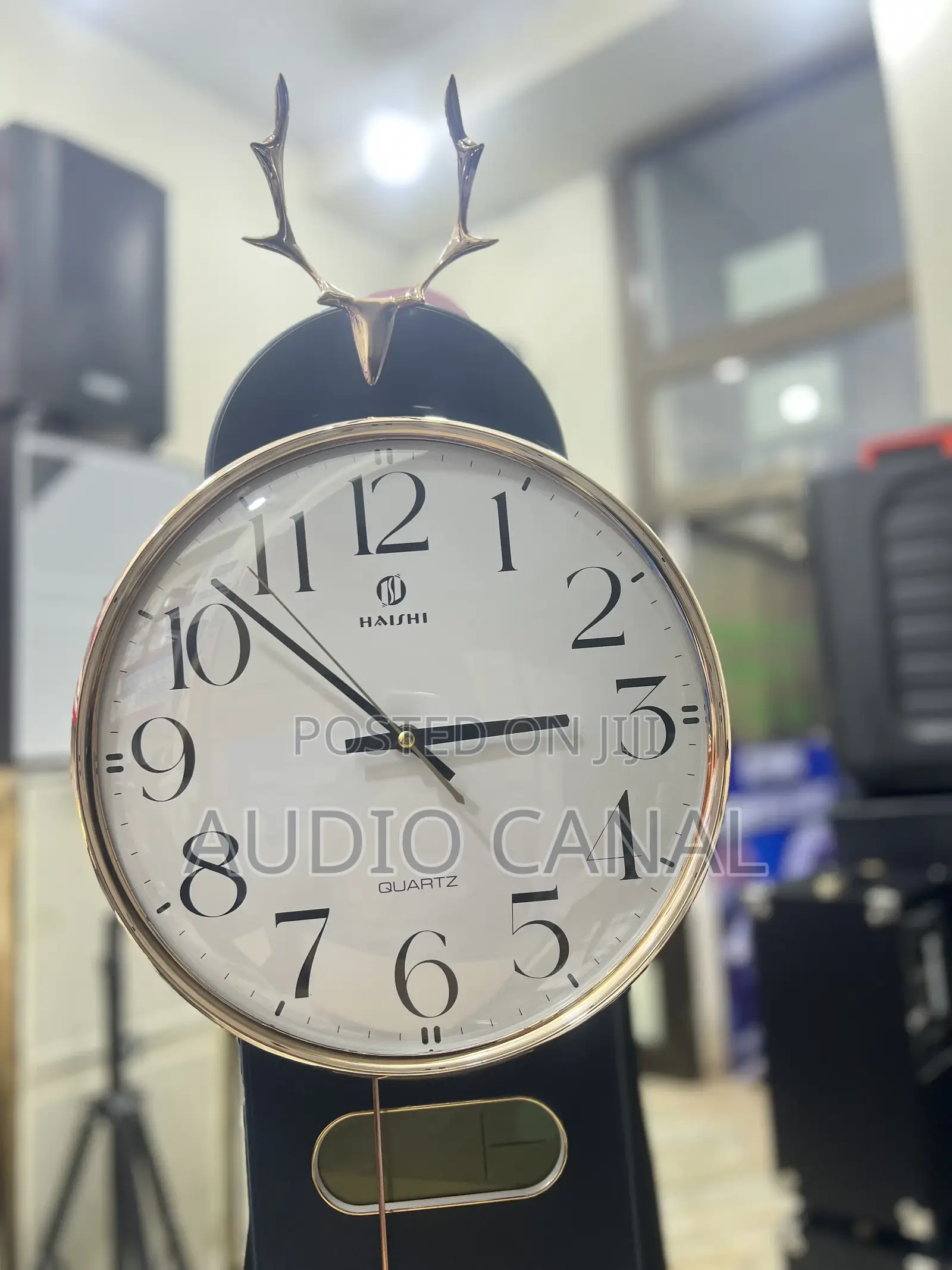 Haishi Unique Wall Clock