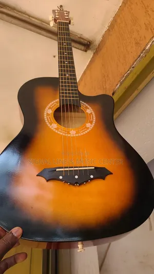 Acousic Guitar Non Powered Small