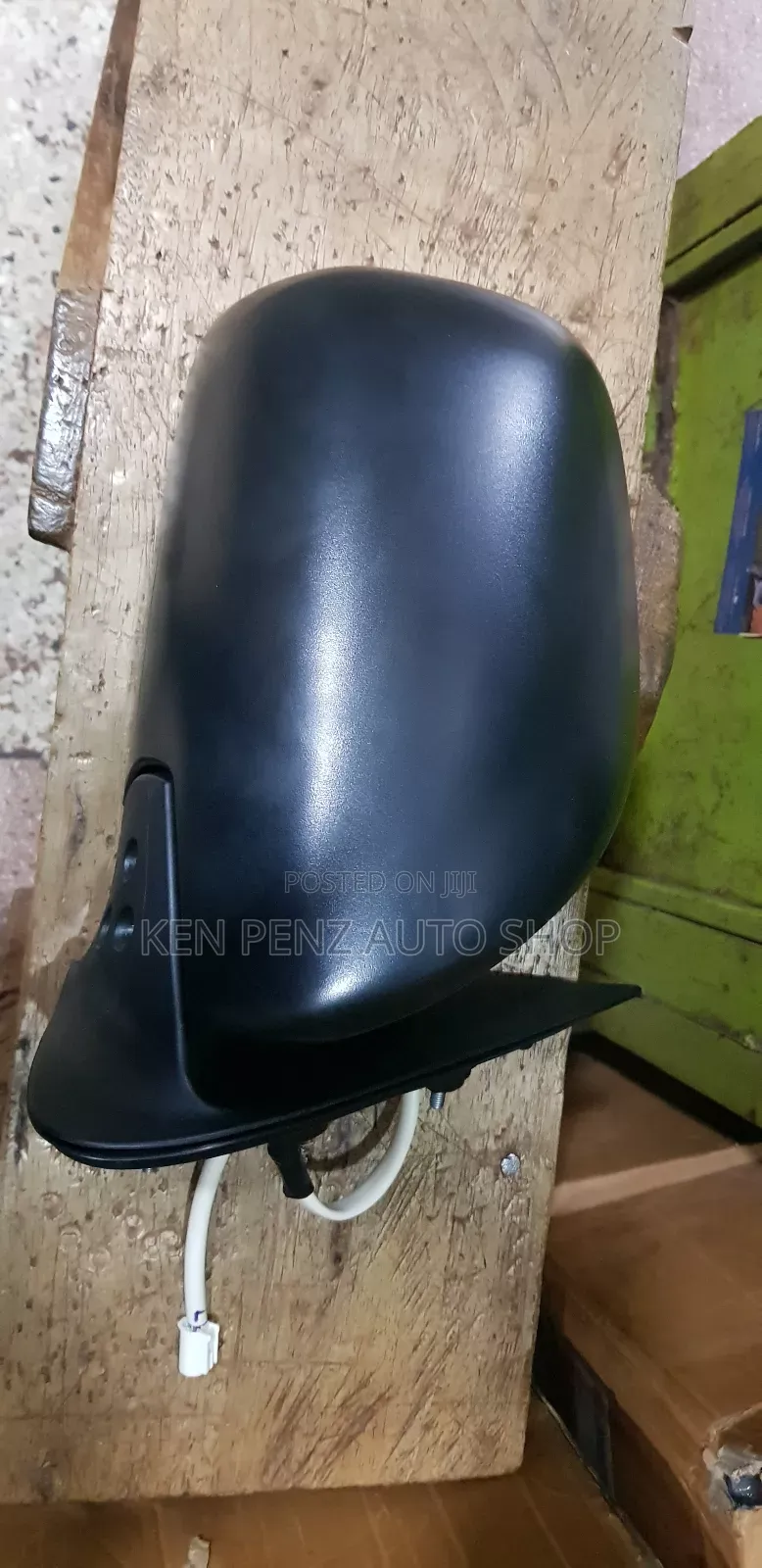 Sidemirrors for Toyota Hiace 2010 / Drone