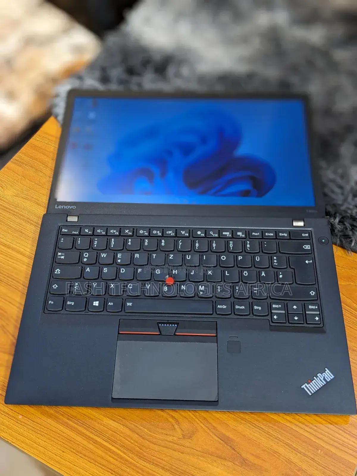 New Laptop Lenovo ThinkPad T460s 16GB Intel Core I7 SSD 256GB