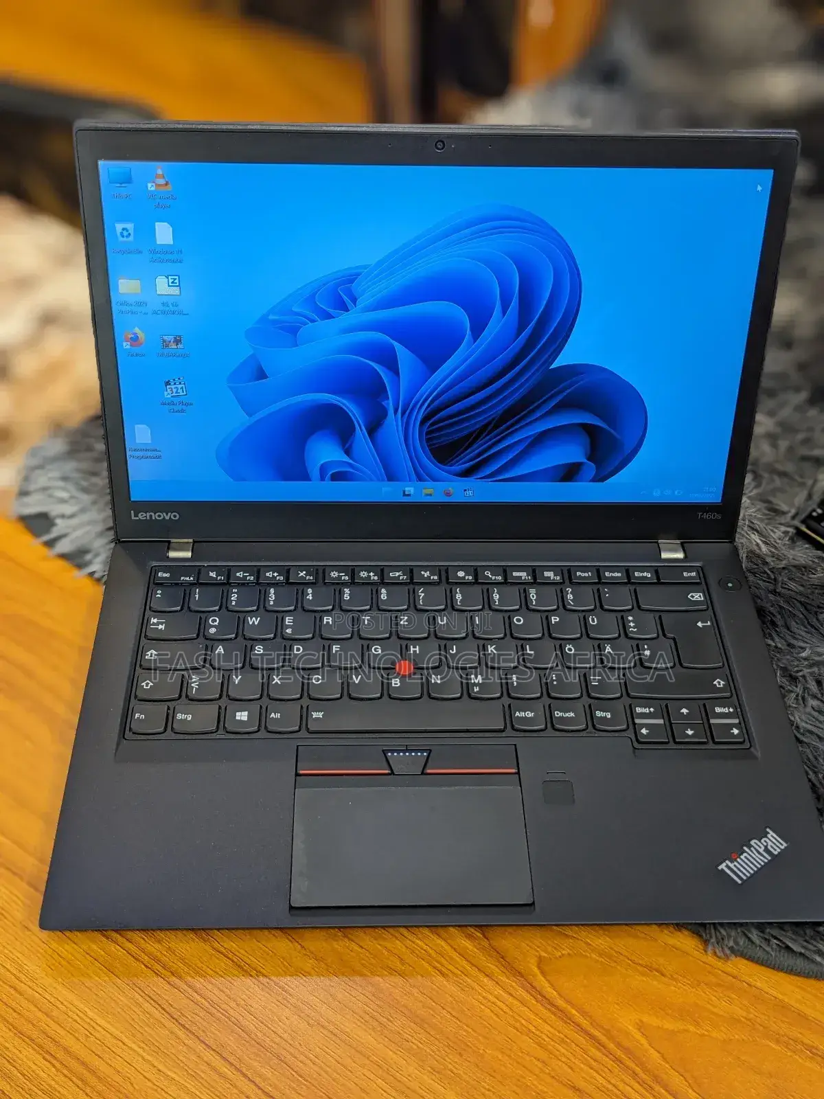 New Laptop Lenovo ThinkPad T460s 16GB Intel Core I7 SSD 256GB