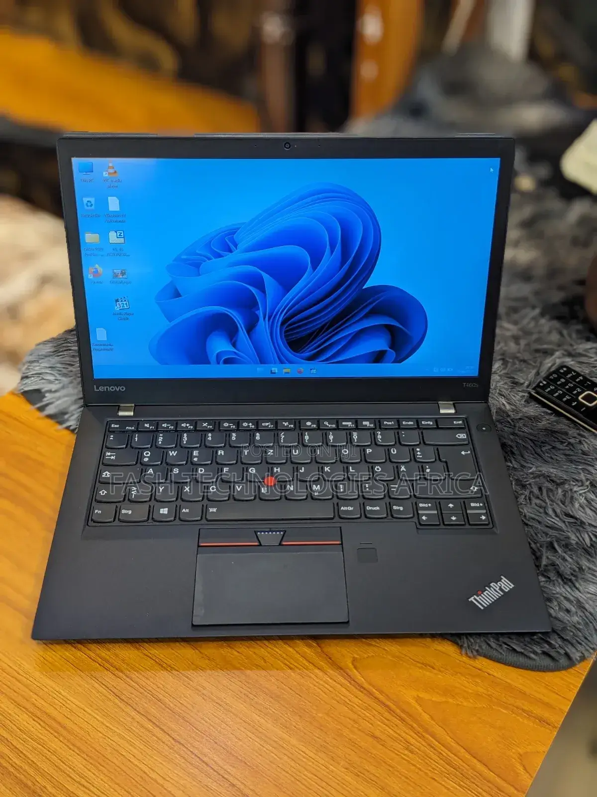 New Laptop Lenovo ThinkPad T460s 16GB Intel Core I7 SSD 256GB