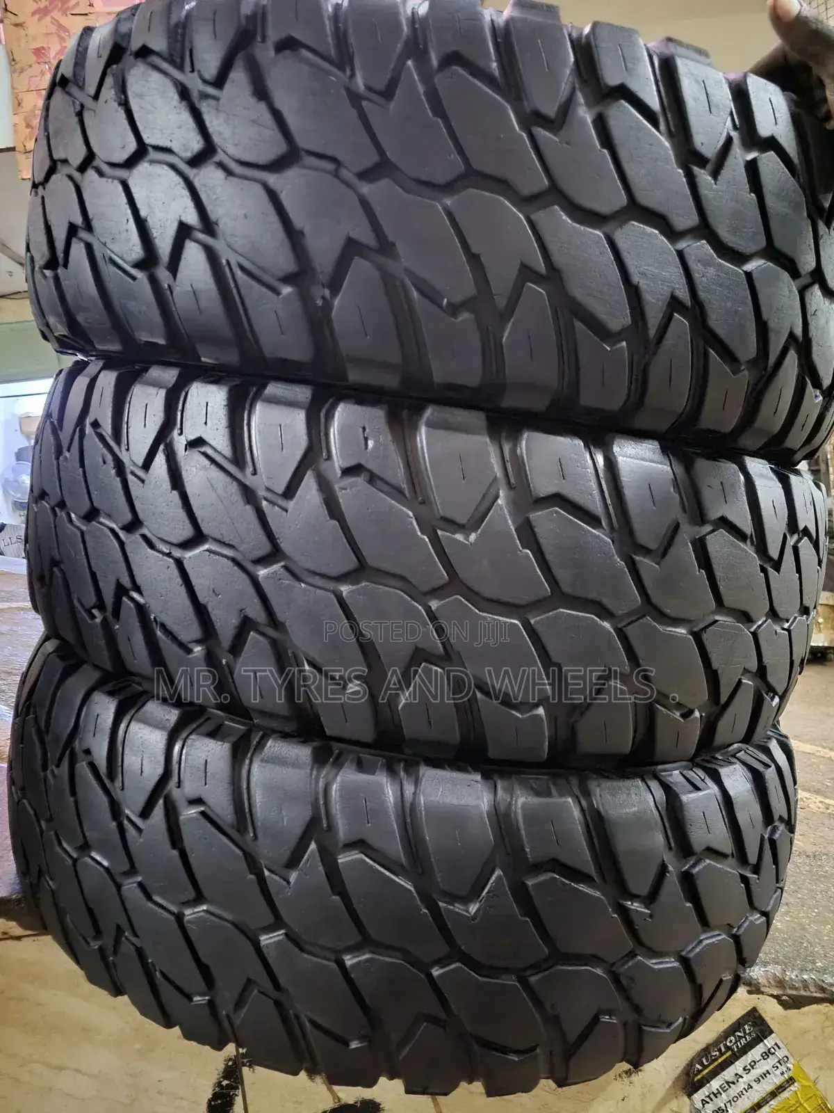 31 10 R15 Used Onex N the Big Tires It's Class Above. Try It