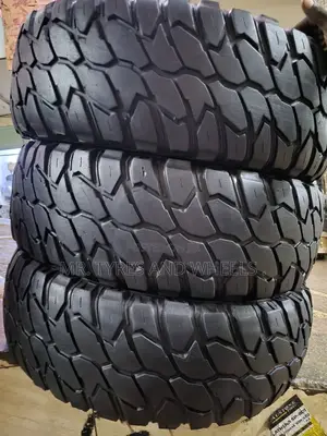 31 10 R15 Used Onex N the Big Tires It's Class Above. Try It