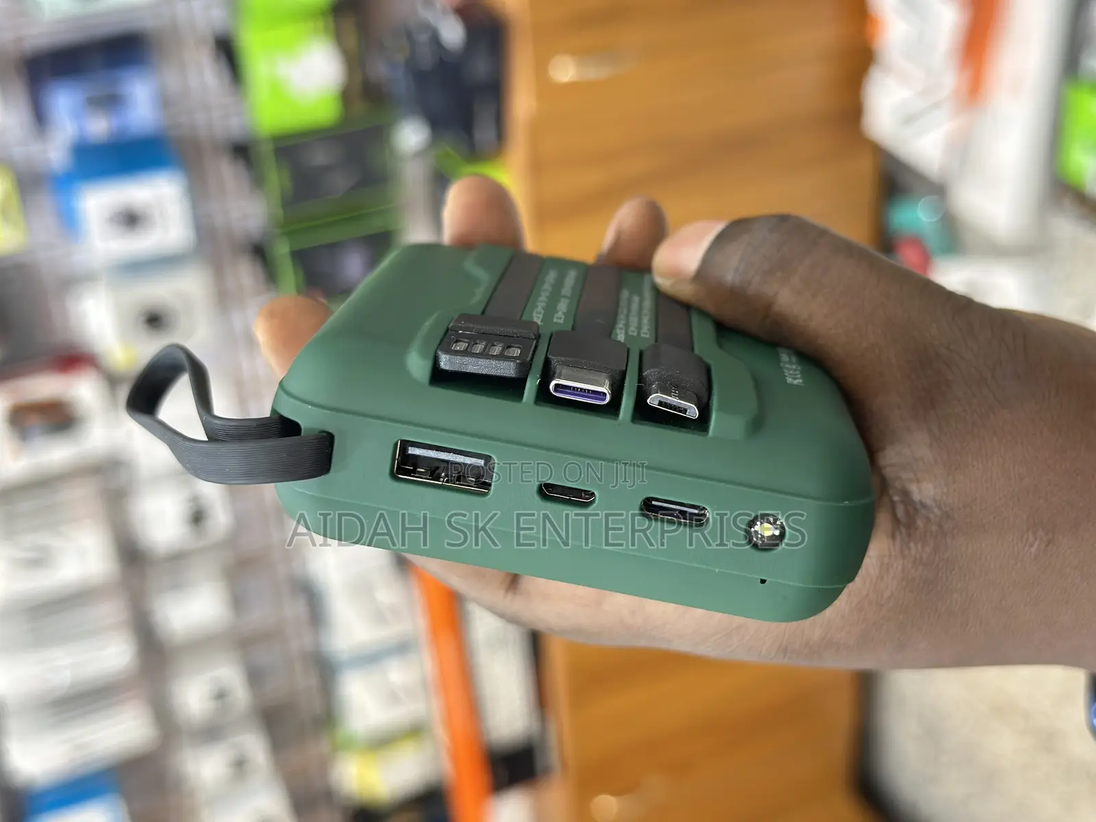 Green Lion Smart Touch Screen 10000mah Power Bank - Green