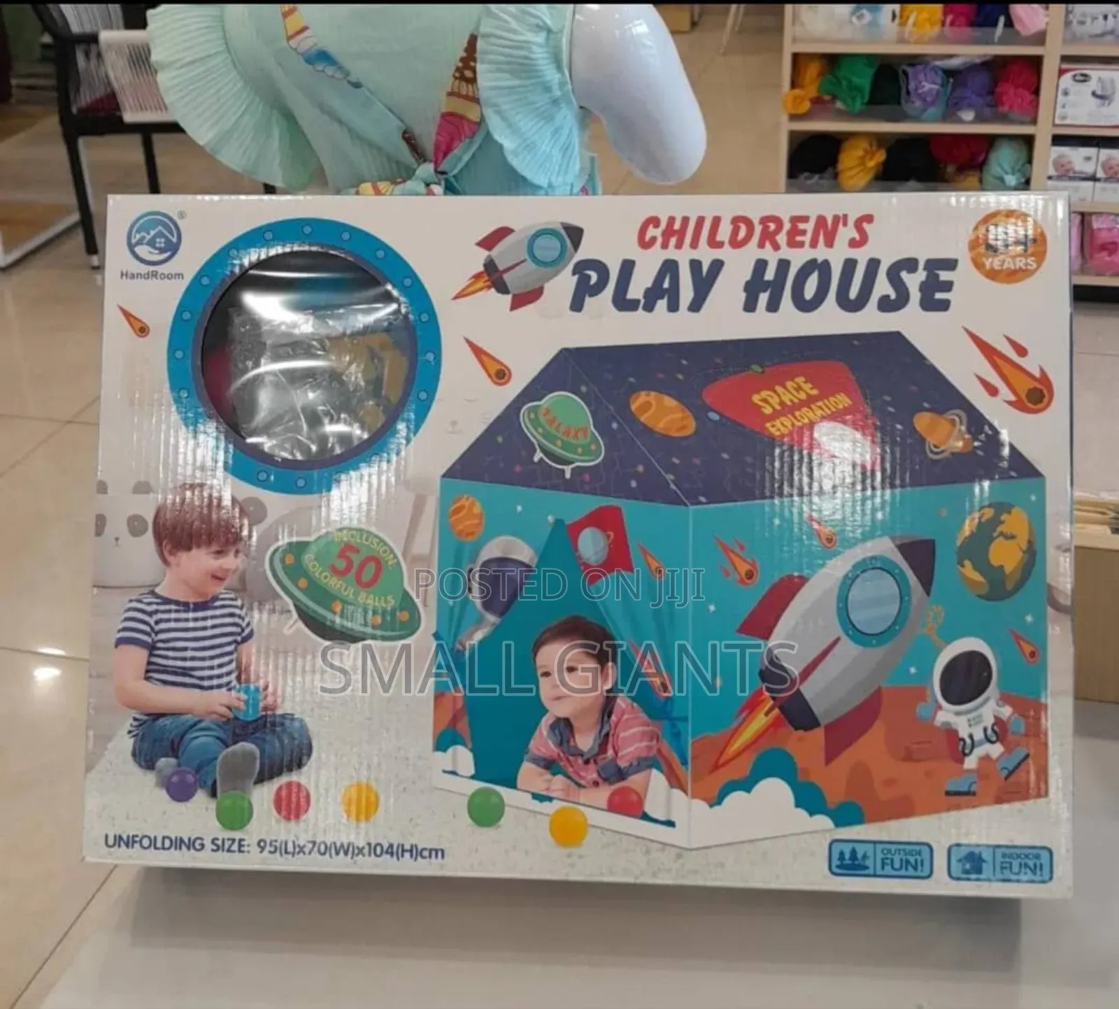 Children Play House With 50 Colourful Play Balls