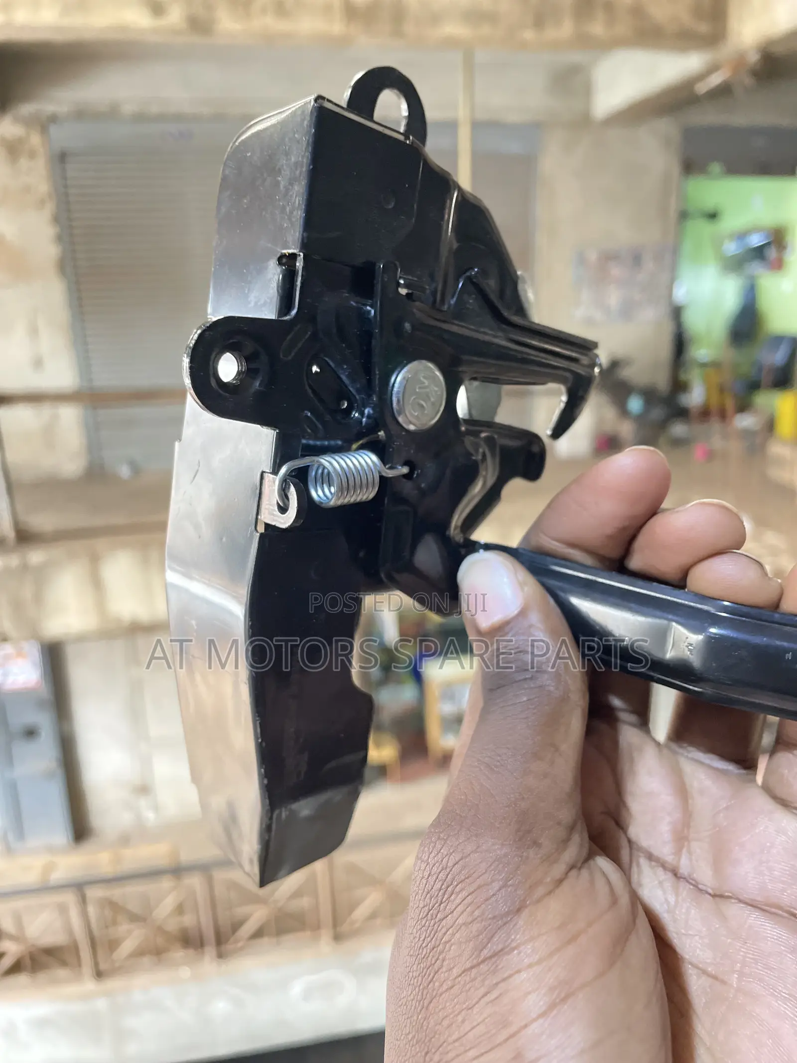 Toyota Revo Bonet Lock