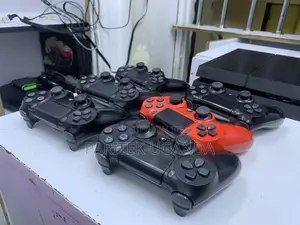 Playstation 4 Controllers/ Game Pads