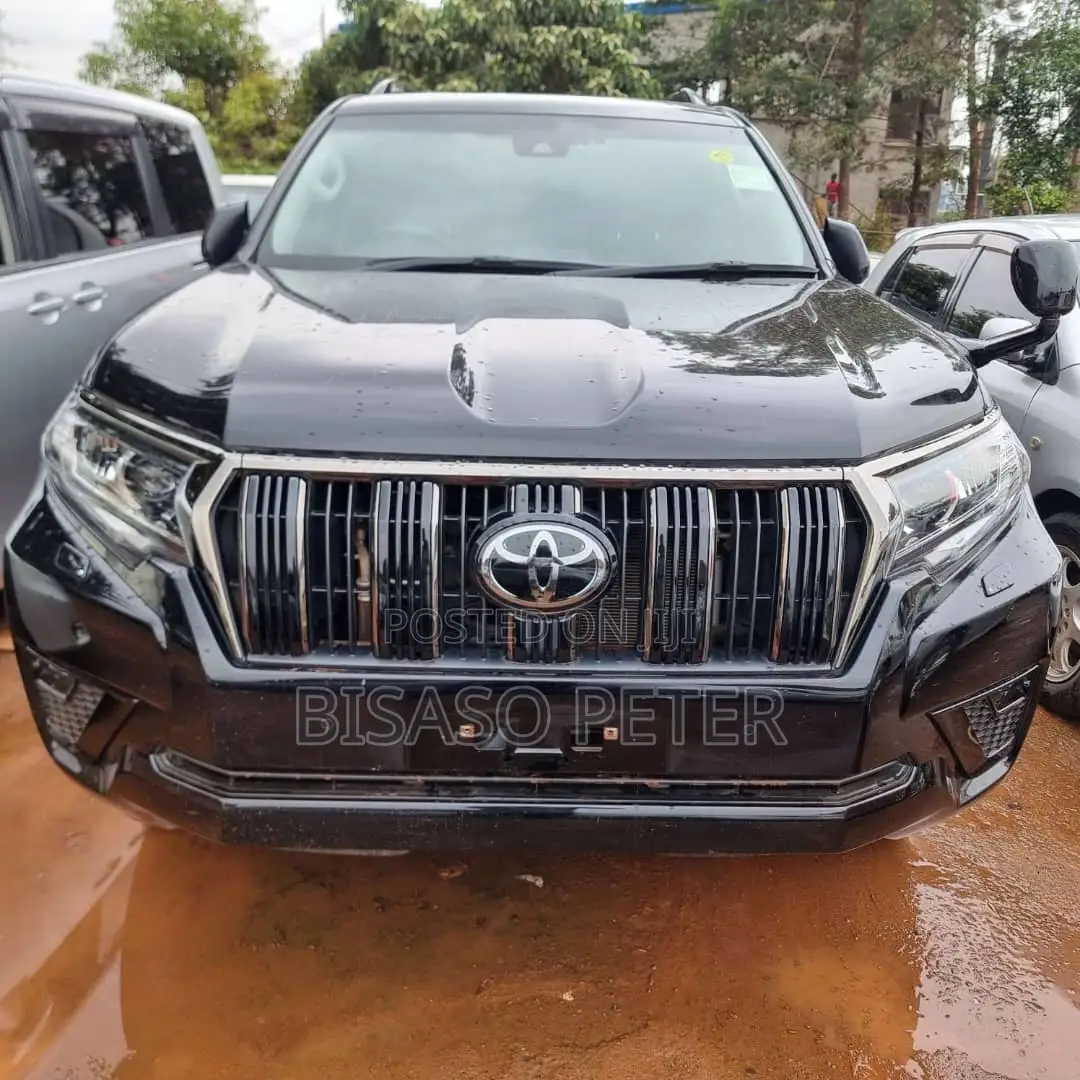 Toyota Land Cruiser Prado 2.8 2020 Black