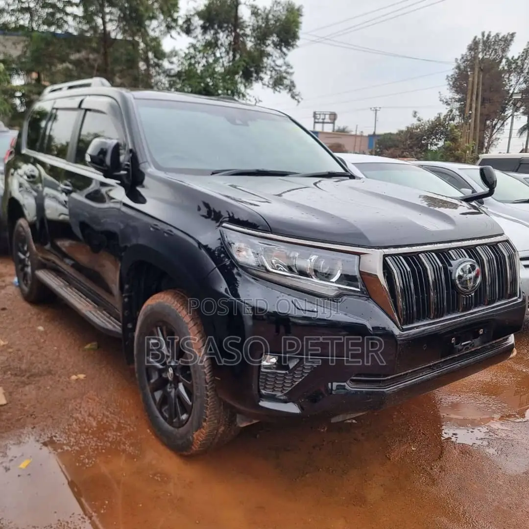 Toyota Land Cruiser Prado 2.8 2020 Black