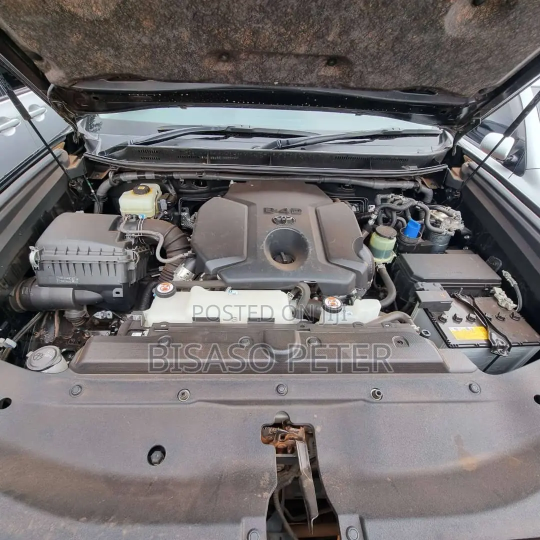 Toyota Land Cruiser Prado 2.8 2020 Black