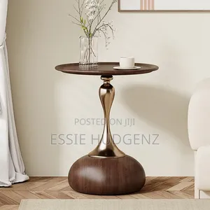 Table With Modern Luxury Design
