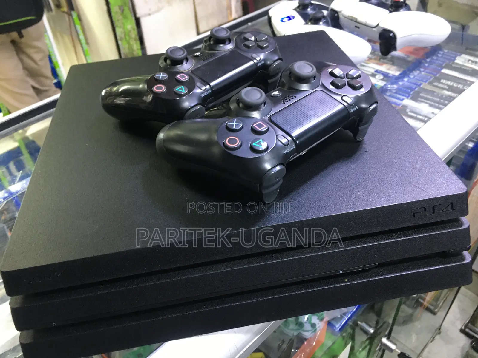 Playstation Ps4 Pro Console With 2 Pads 10 Games