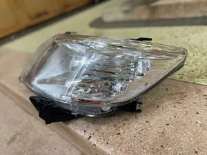 Toyota Hilux Vigo 2012 Head Lump