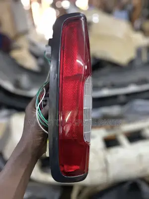 Nissan Hardbody 1998 Back Lights