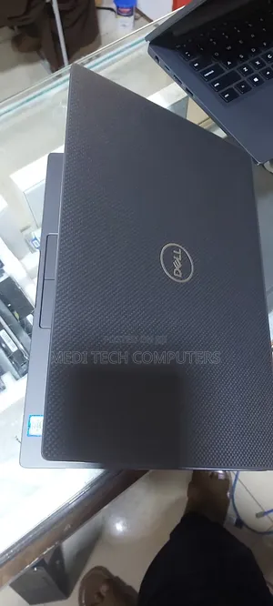 Laptop Dell Latitude 7400 8GB Intel Core I5 SSD 256GB