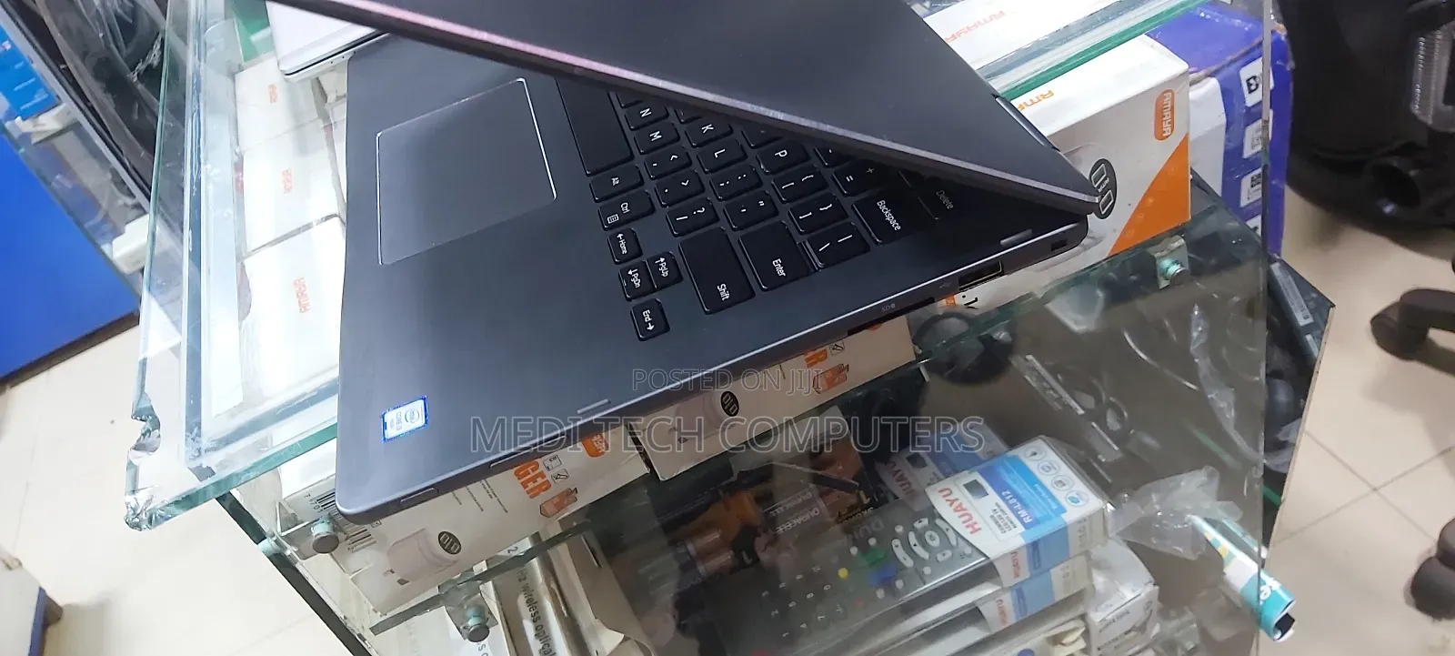 Laptop Dell Latitude 13 3379 8GB Intel Core I3 SSD 256GB