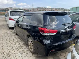 Toyota Wish 2010 Black