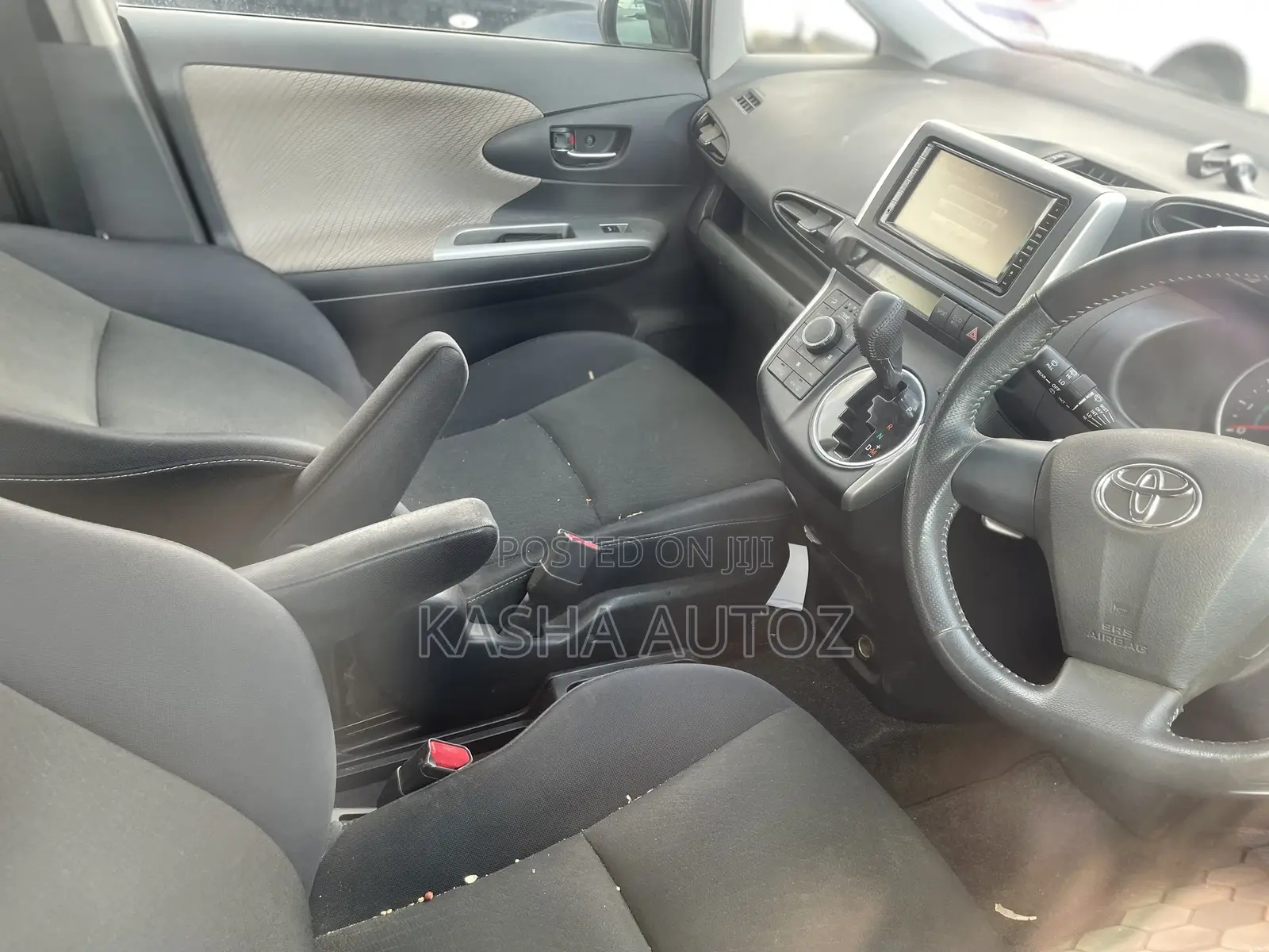 Toyota Wish 2010 Black