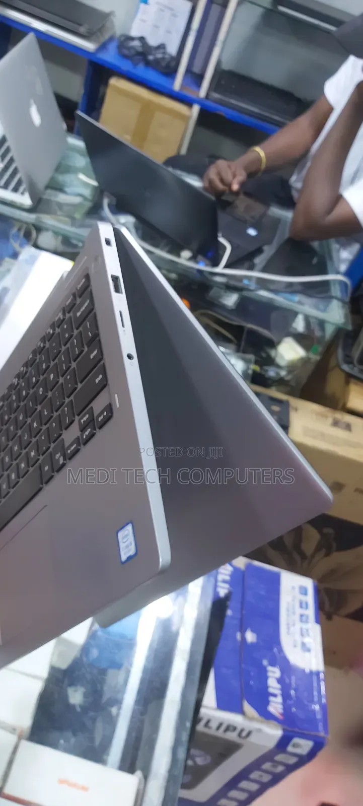 Laptop Dell Latitude 3310 8GB Intel Core I5 SSD 256GB