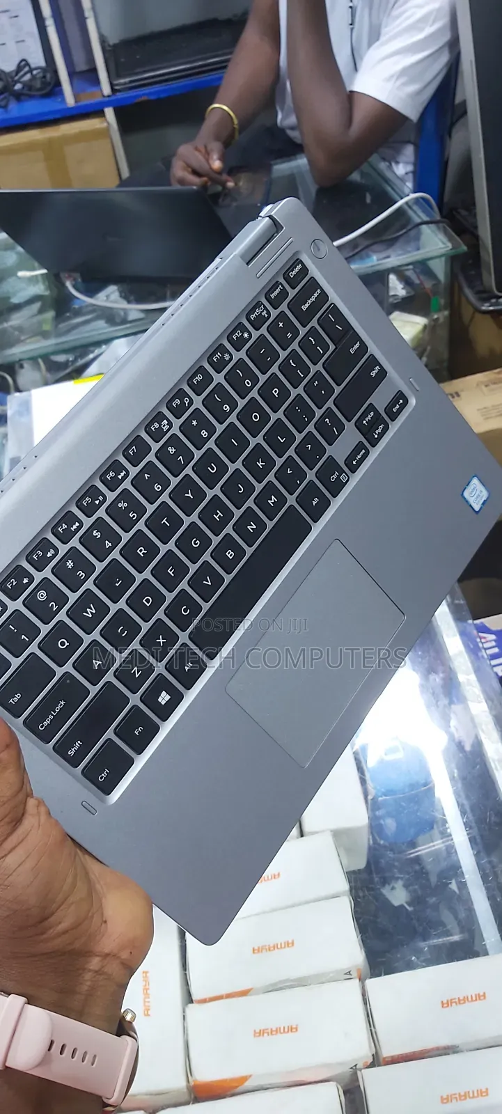 Laptop Dell Latitude 3310 8GB Intel Core I5 SSD 256GB