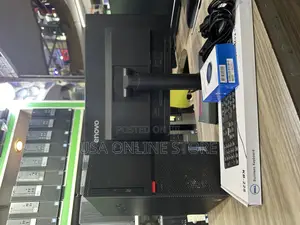Desktop Computer Lenovo 8GB Intel Core I5 HDD 500GB