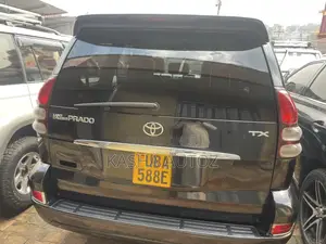 Toyota Land Cruiser Prado 2008 Black