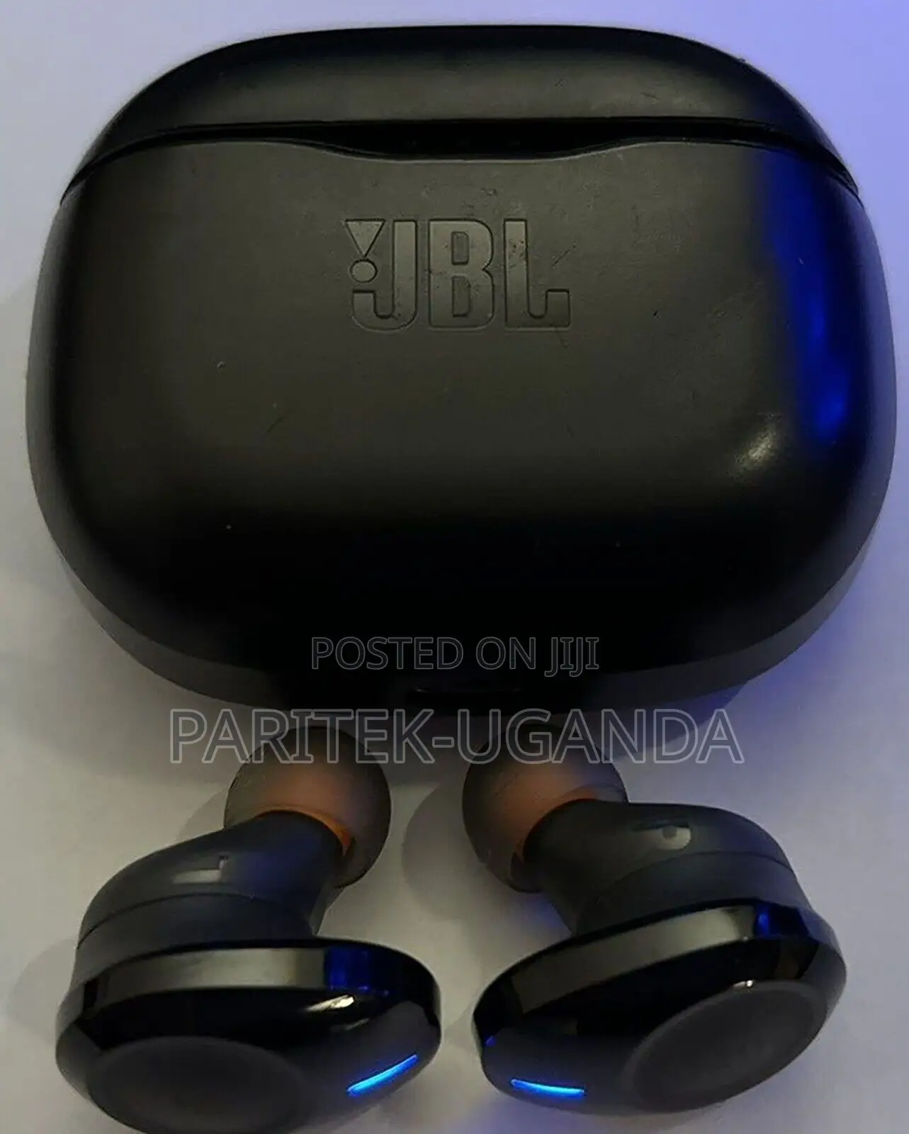 JBL Tune 215 Bt