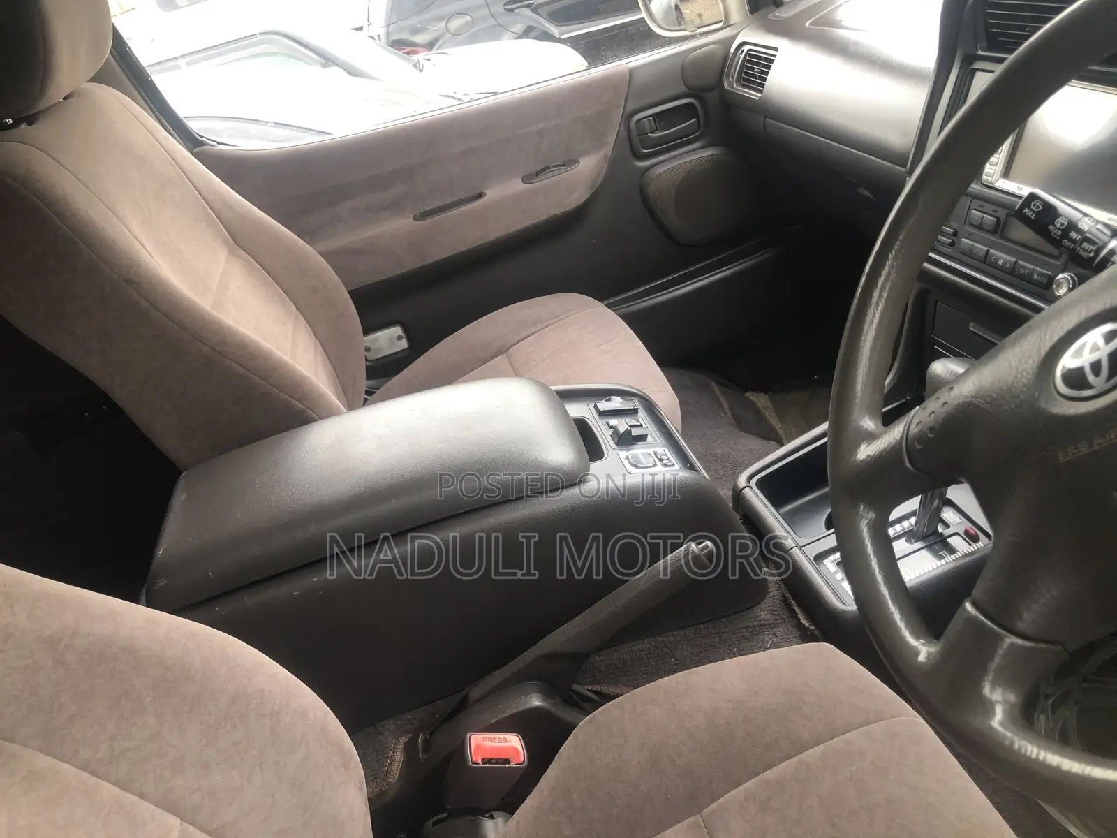 Toyota HiAce 2001