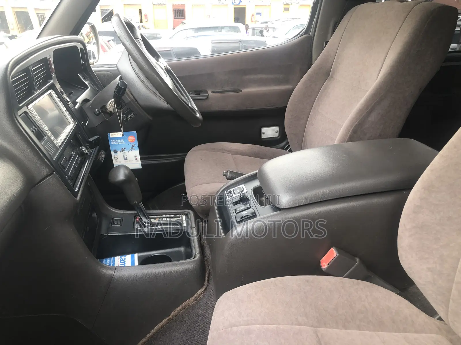 Toyota HiAce 2001