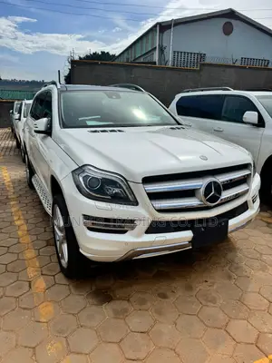 Mercedes-Benz GLS-Class 2017 White