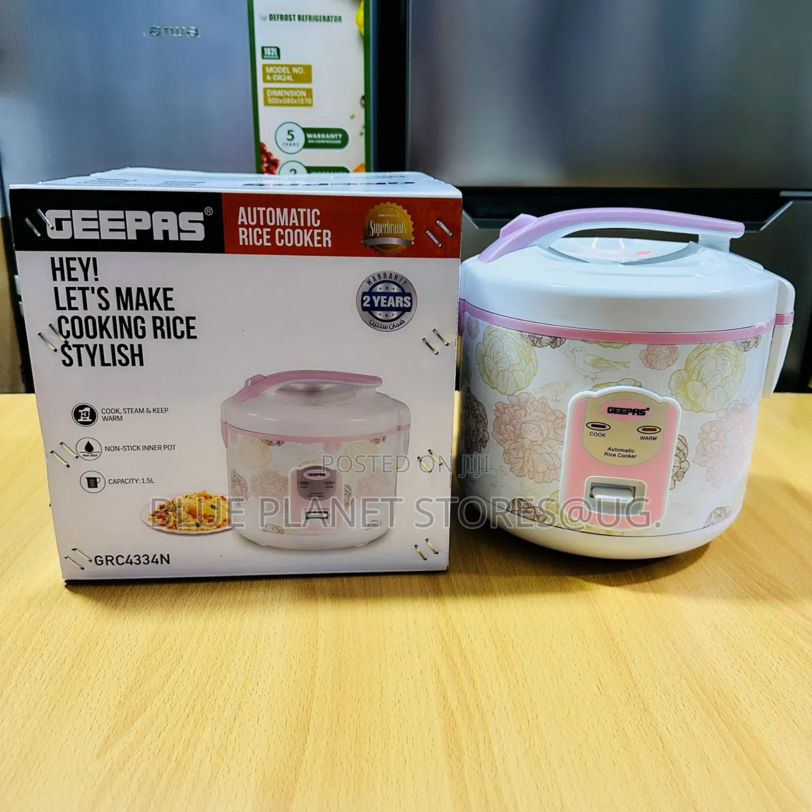 GEEPAS 1.5litres Electric Rice Cookers \\ 500w \\ GRC4334N