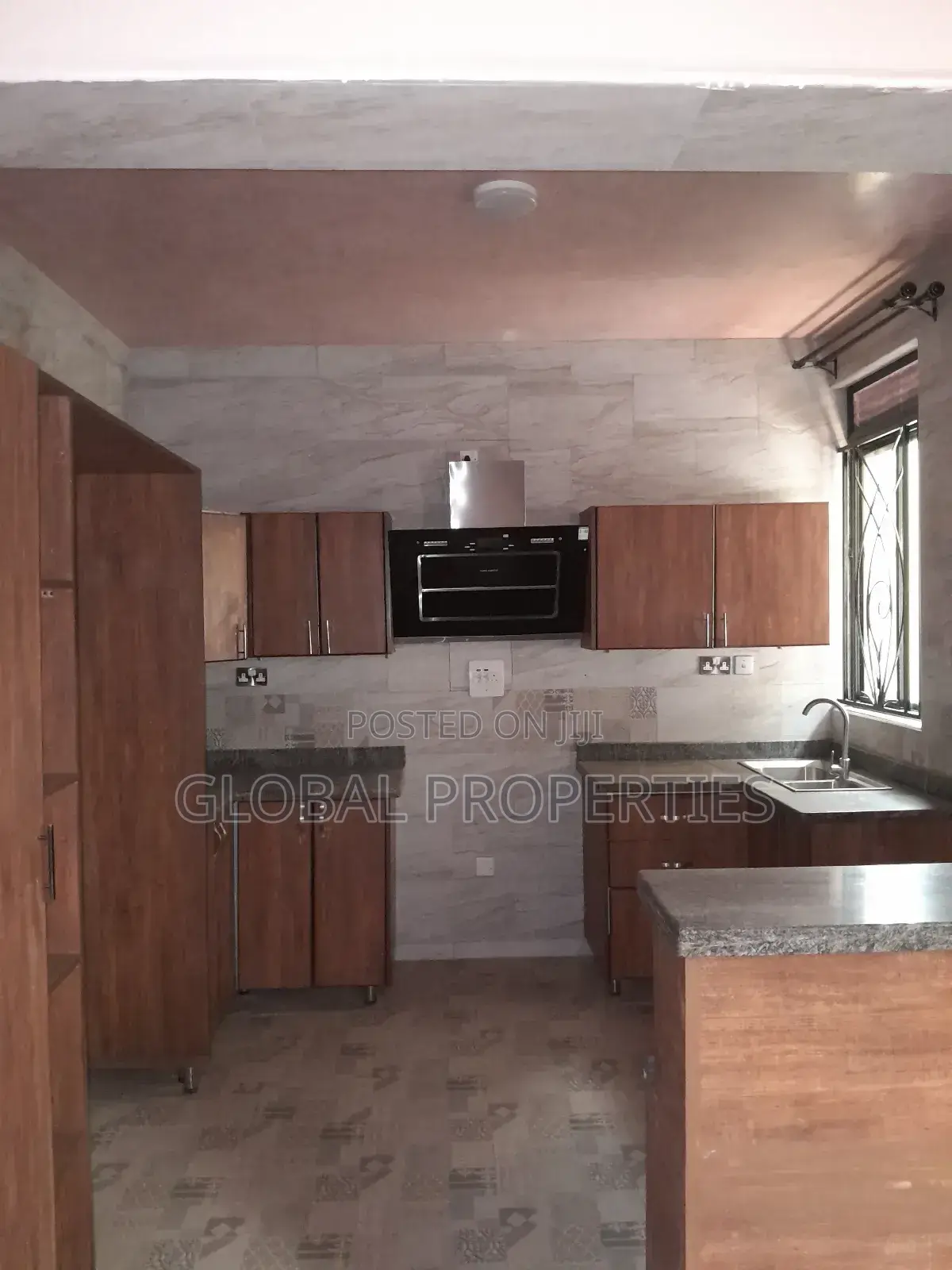 3bdrm Apartment in Kyaliwajala Kira, Central Division for rent