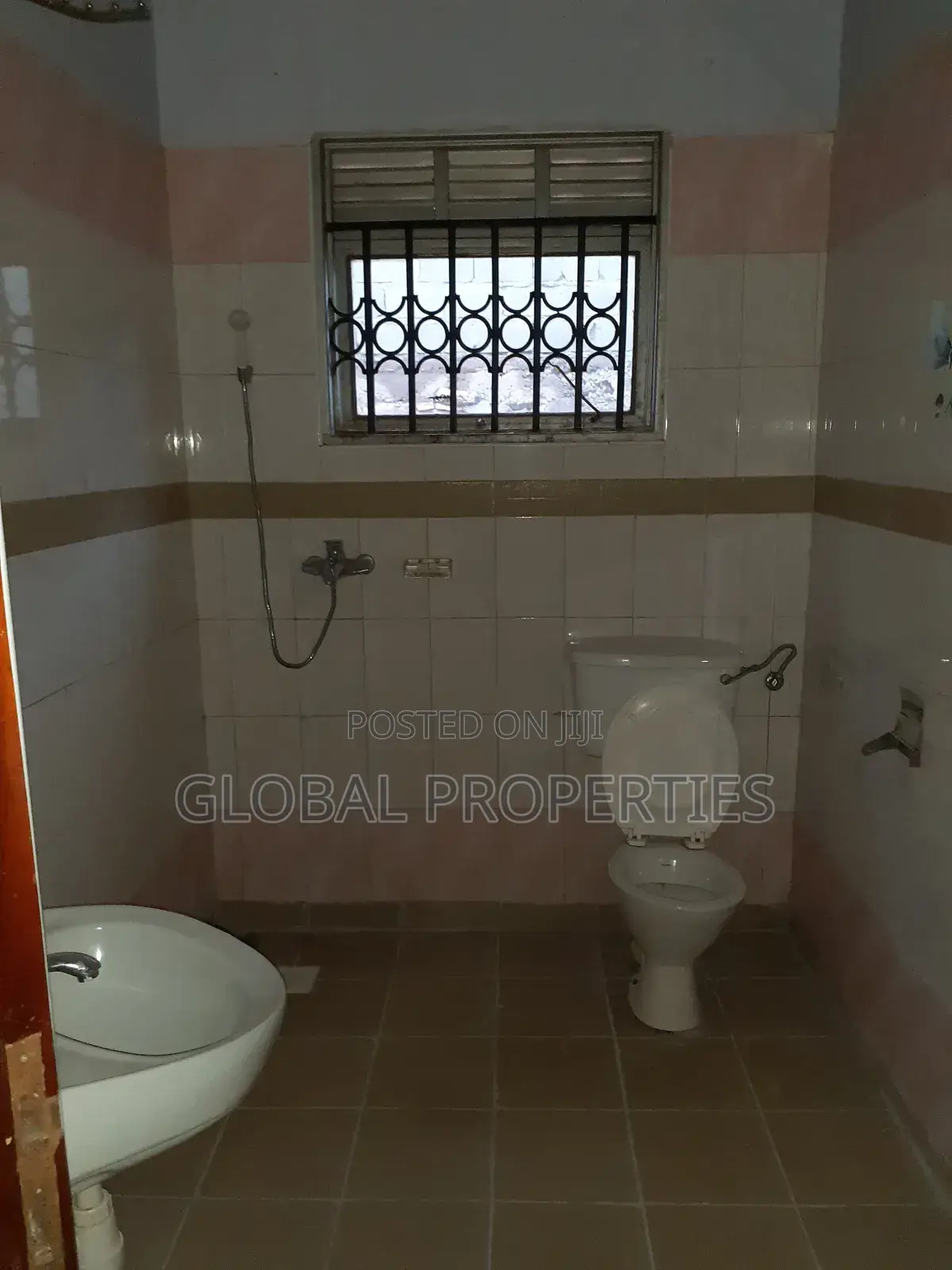 1bdrm Bungalow in Kira Najjera Rd, Central Division for rent