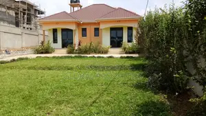 1bdrm Bungalow in Kyaliwajala, Central Division for rent