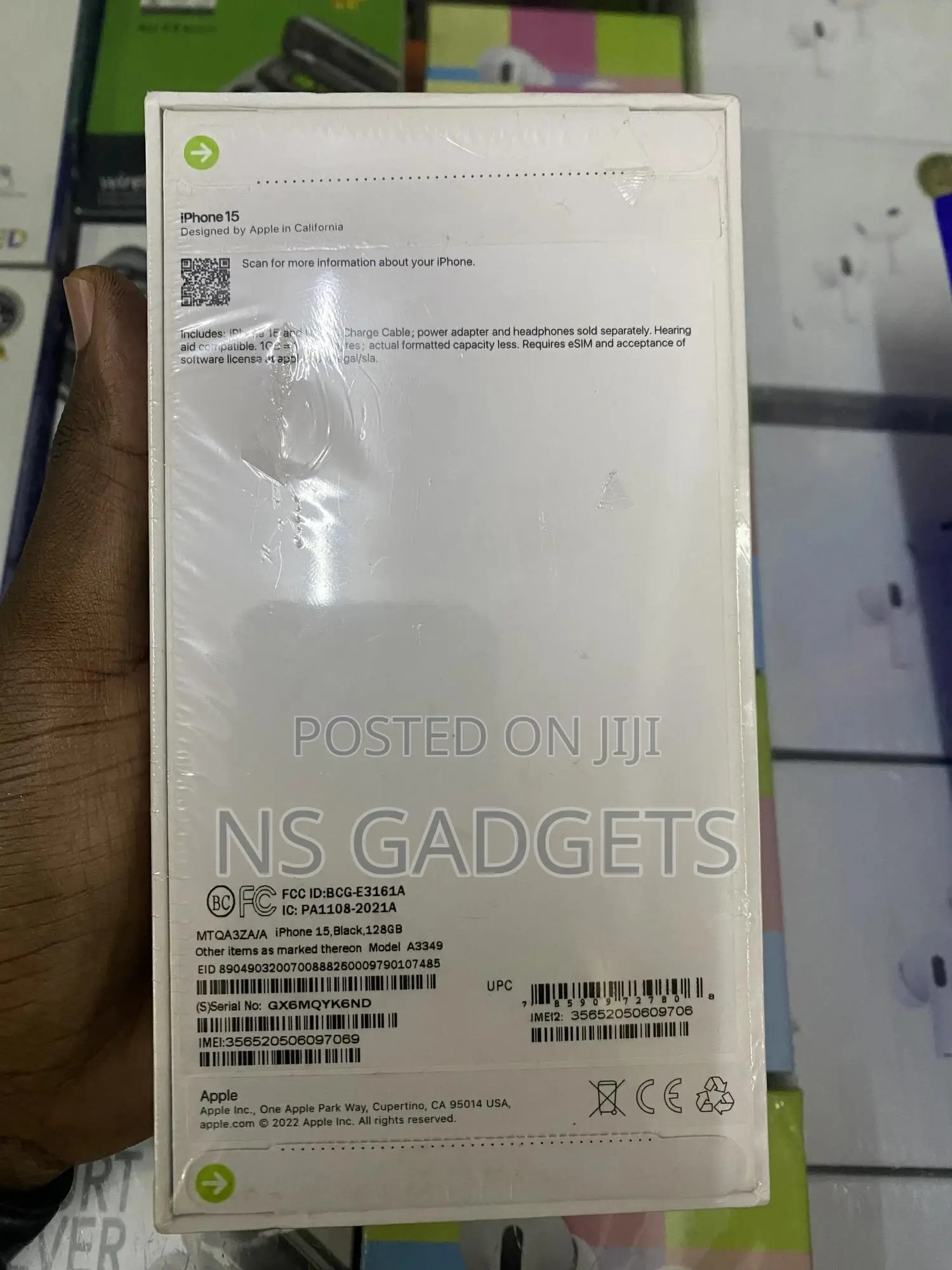New Apple iPhone 15 128 GB Black