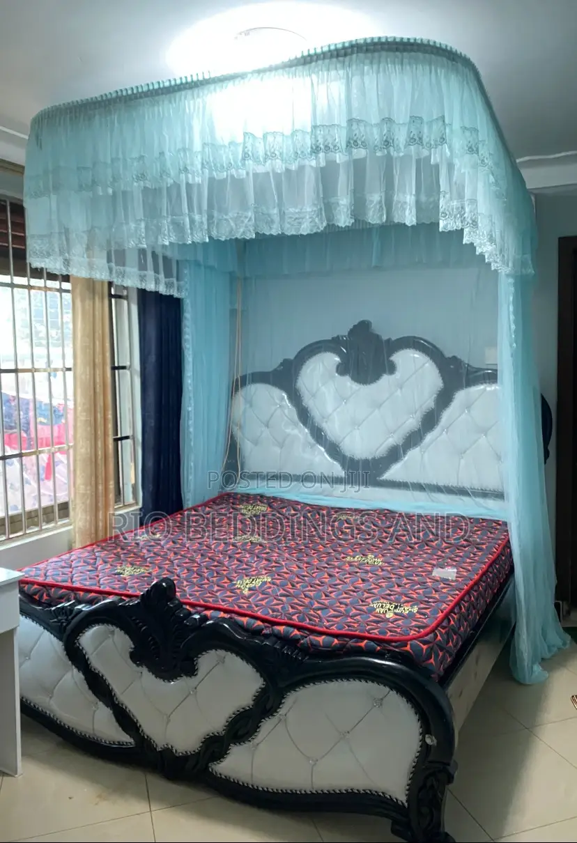 Wall Mount Mosquito Net / Color Blue