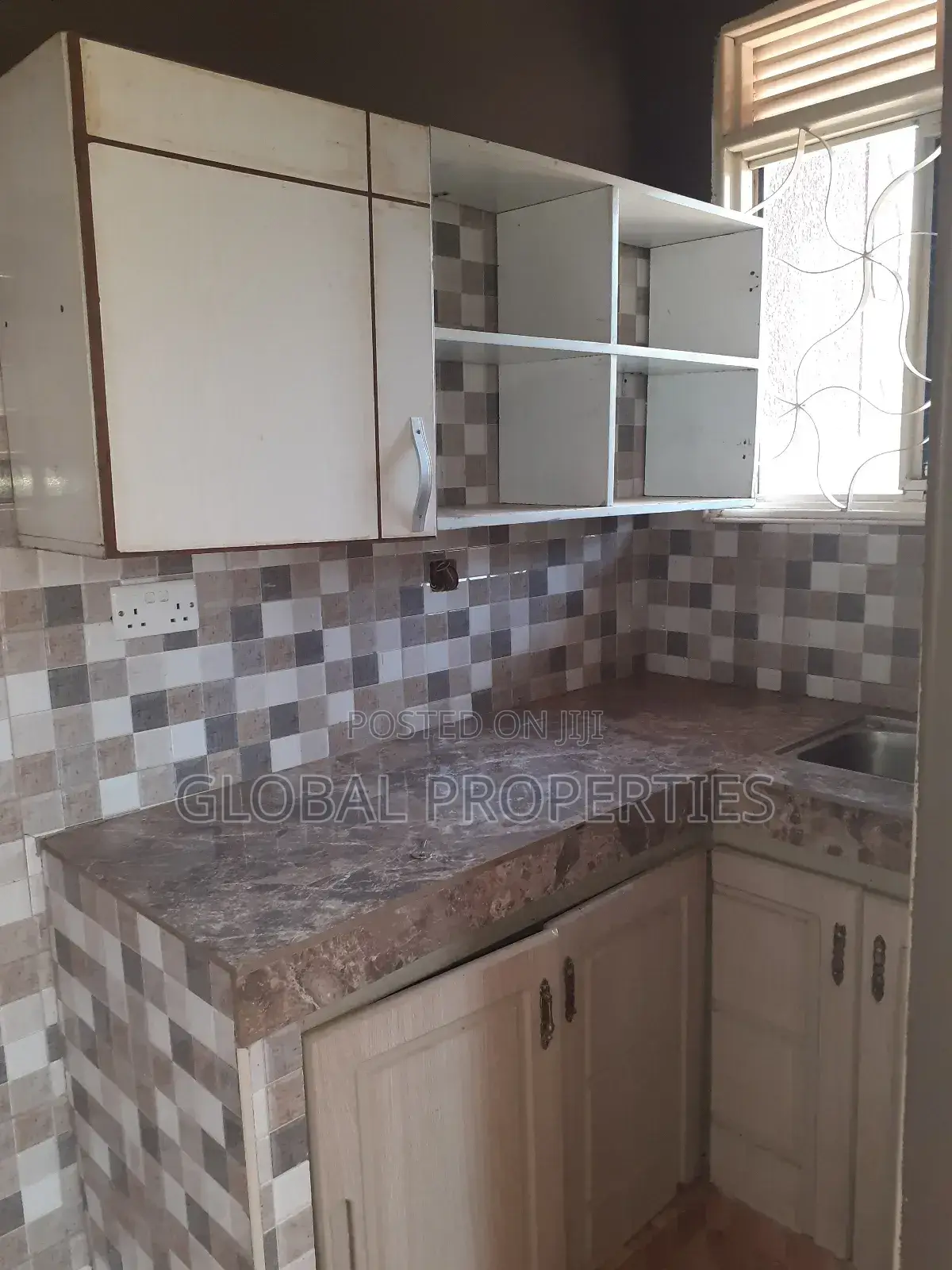 1bdrm Bungalow in Bweyogerere, Central Division for rent