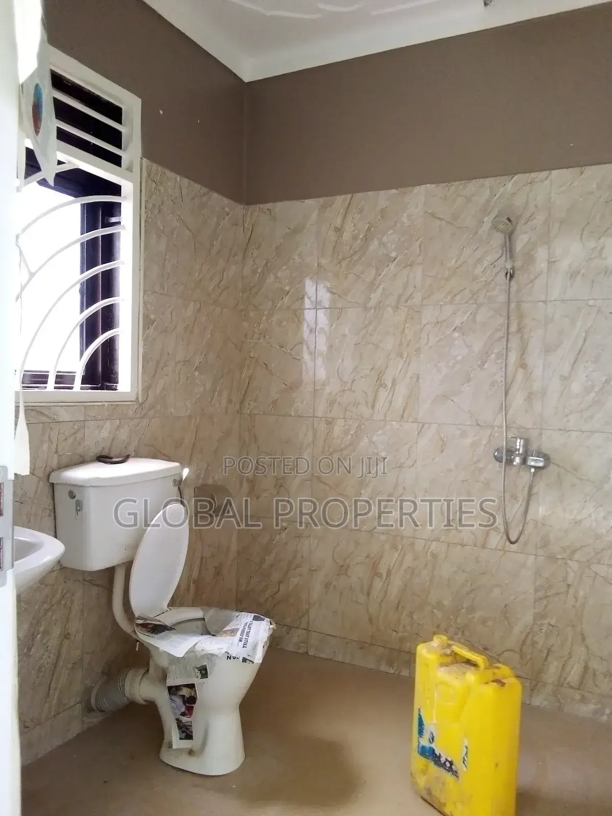 3bdrm Duplex in Kisaasi Kyanja, Central Division for rent