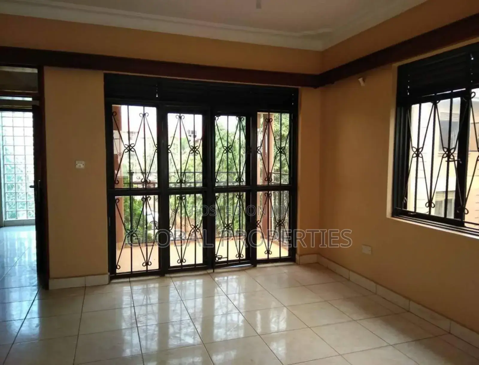 2bdrm Bungalow in Kira Estate, Central Division for rent