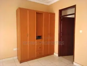 2bdrm Bungalow in Kira Estate, Central Division for rent