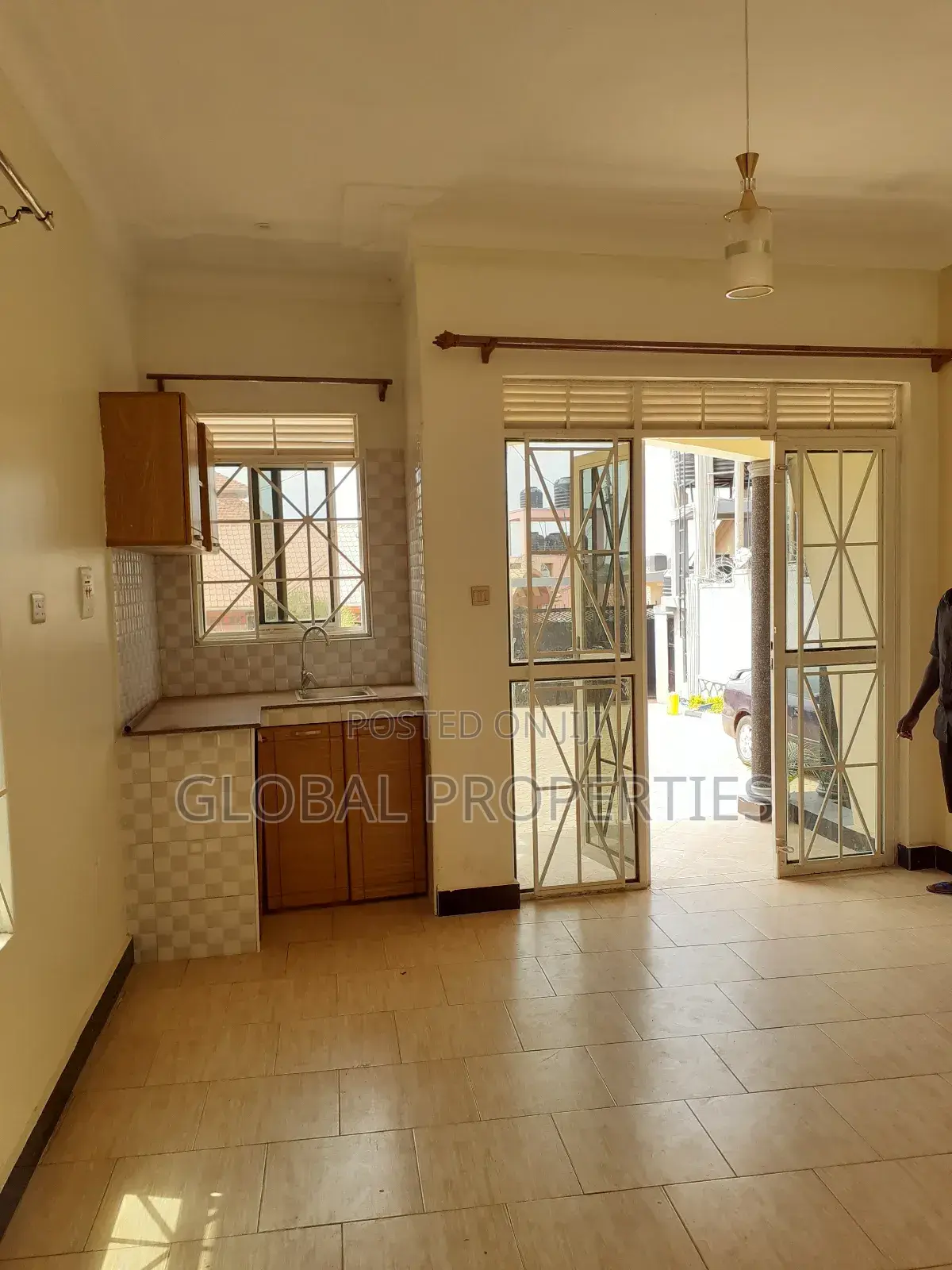 1bdrm Bungalow in Bweyogerere Town, Central Division for rent