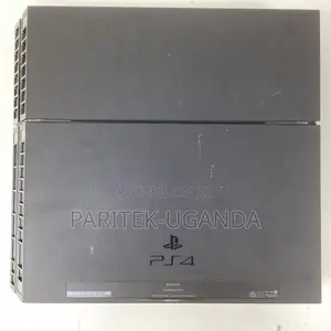 Ps4 Ex- Uk Chipped With 10 Games on It