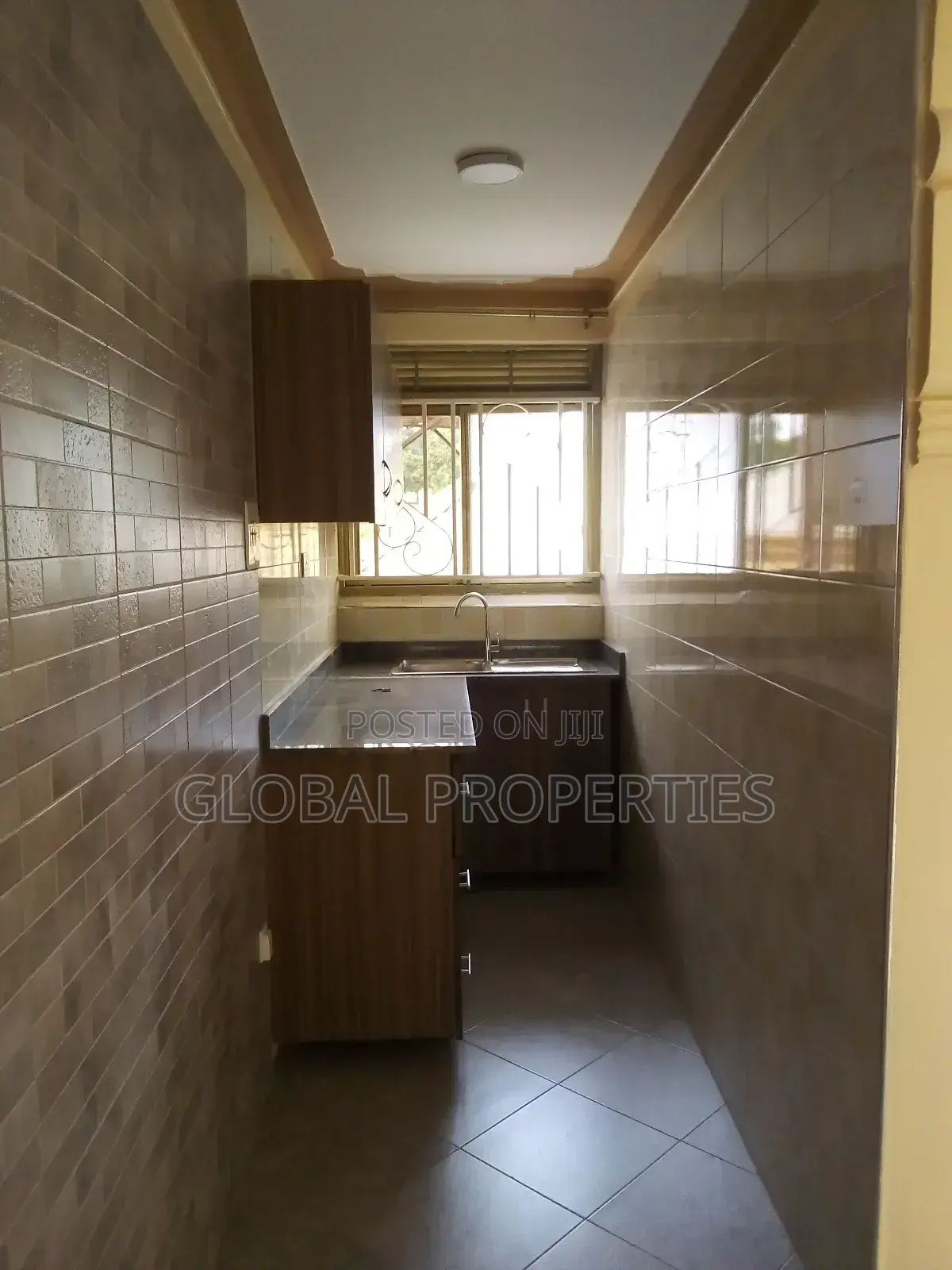 1bdrm Apartment in Mbalwa Estate, Central Division for rent