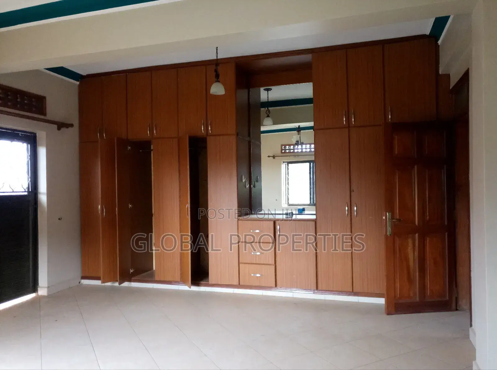 2bdrm Bungalow in Najjera, Central Division for rent