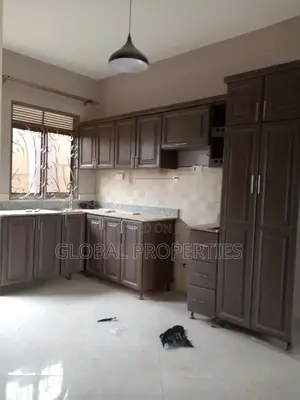 2bdrm Bungalow in Bweyogerere Buuto, Central Division for rent